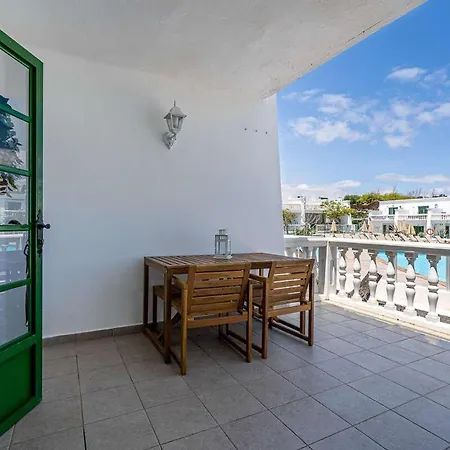 Auralis * Puerto del Carmen (Lanzarote)